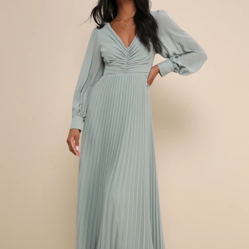 Lulus Sophisticated Grace in sage green
